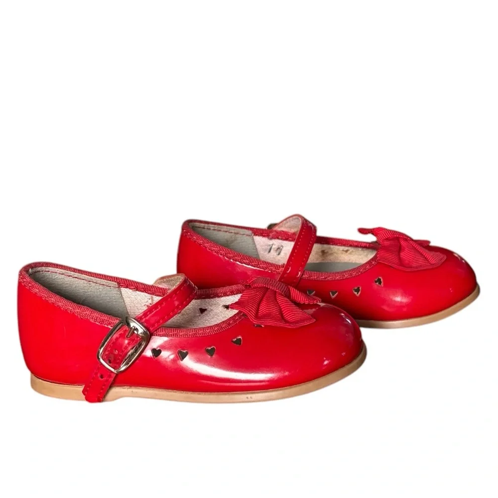 90s Vintage Small Steps Patent Leather Ruby Red Mary Janes Size 4